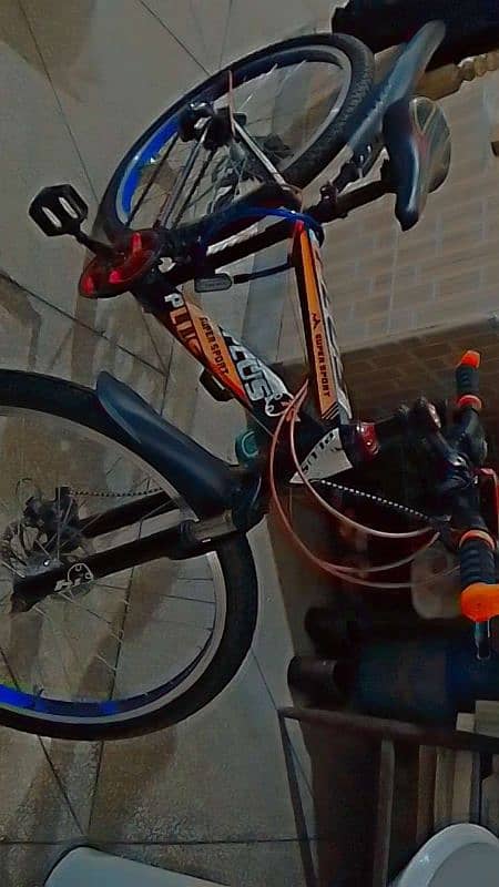 Mountain bicycle 0