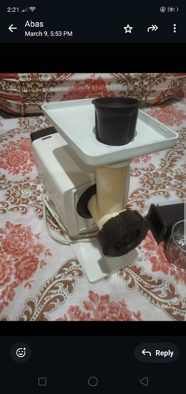 electric qeema machine. 1