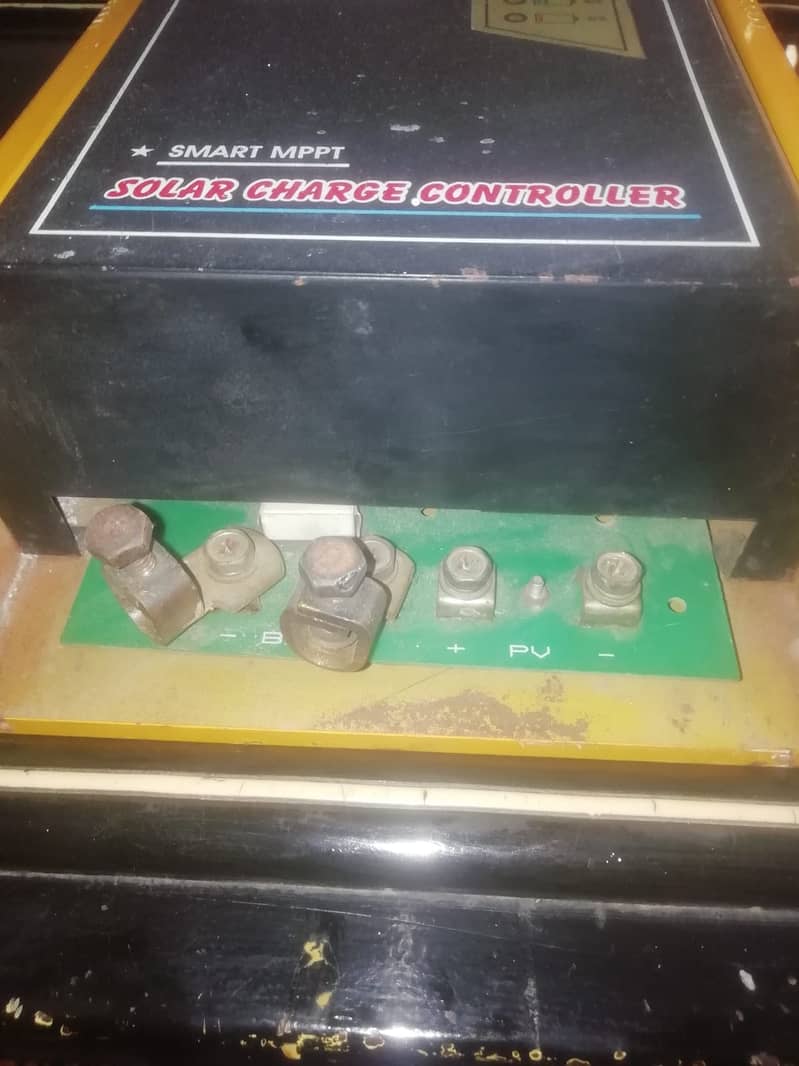 Faisal MPPT Charge Controller 60Ampere 1