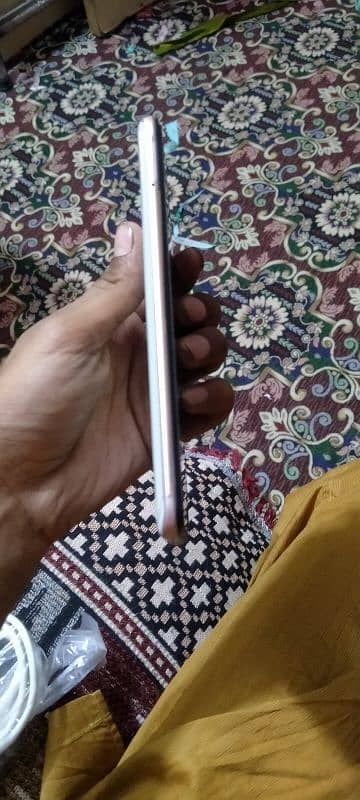 vivo y51 4/128 2