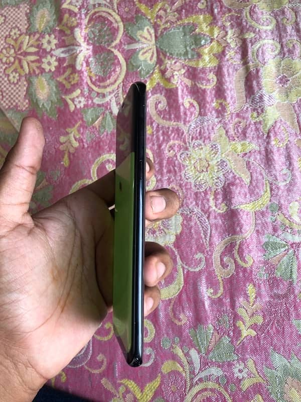 s8 plus pta approved conatct on whatsapp 03063354848 4