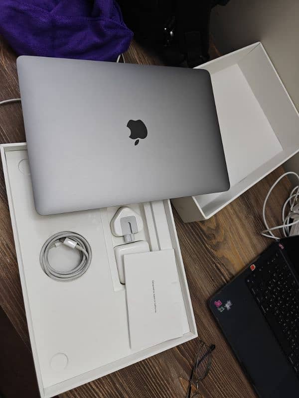Apple MacBook all models 0