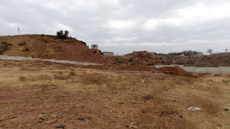 23 Marla Residential Plot In P Block Near To Masjid And Park Available For Sale In Street No 17 Plot No 184 8