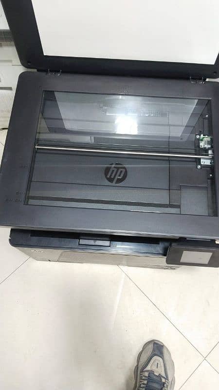 hp Laser jet mfp M435nw A3 size 4
