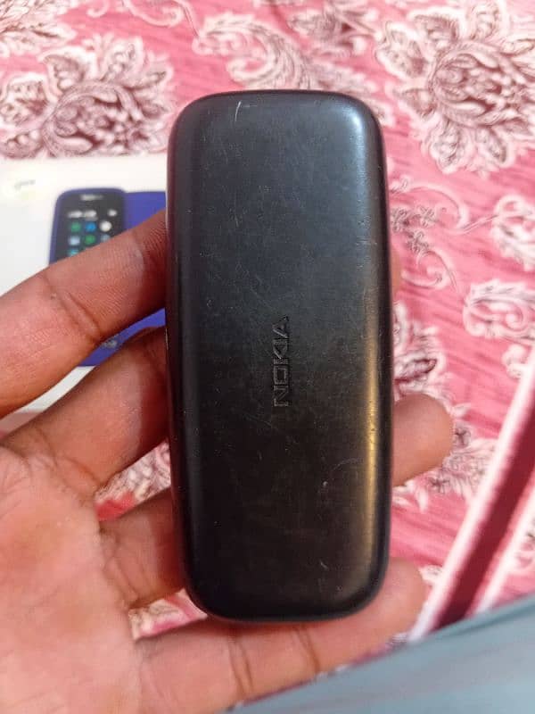 Nokia mobile with Box all ok one sim p. t. a proved scond sim block . 8