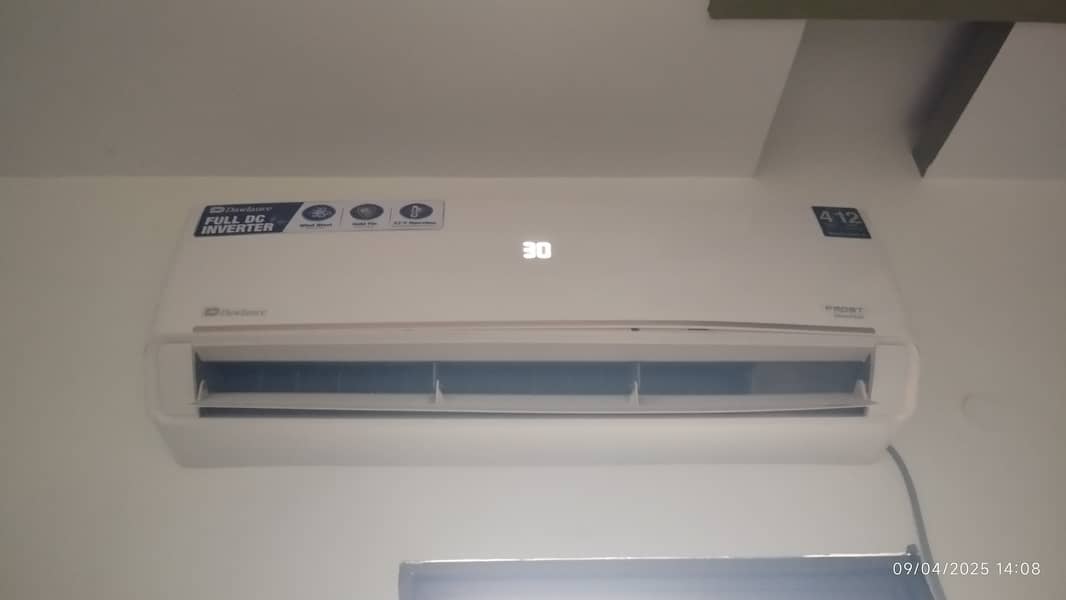 Dawlance frost 1.5 ton AC for sell 5