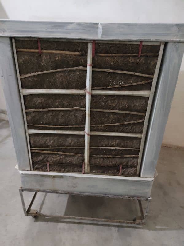 air cooler with movable stand and leather cover all genuine no repair 3