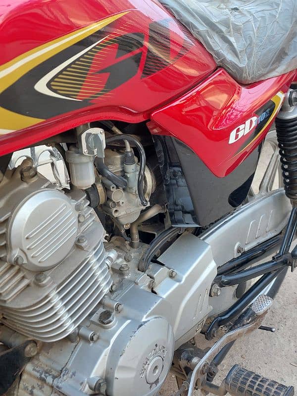 Suzuki GD-110 6