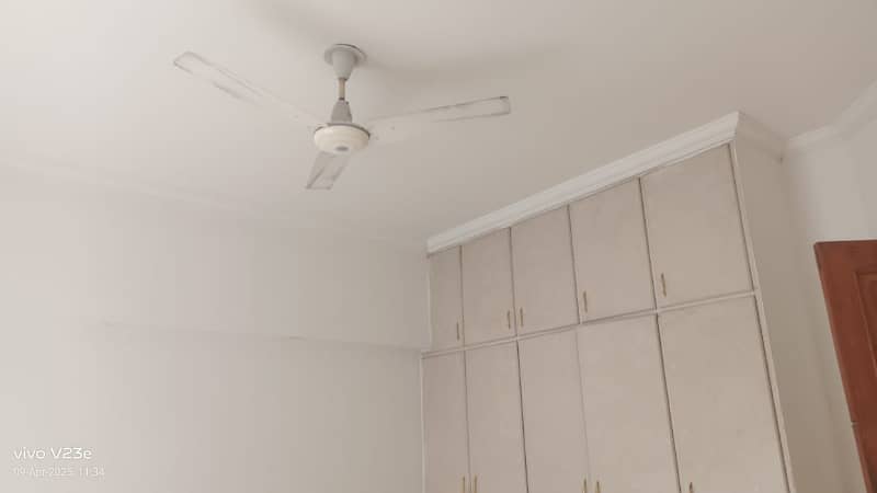 1 Kanal Double Unit Full House Is Available For Rent In Dha Phase 4 Near Nadra Office DD Block 12