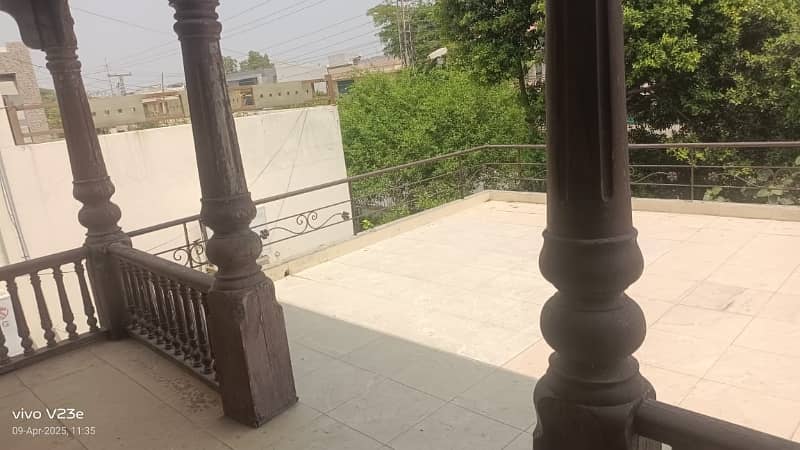 1 Kanal Double Unit Full House Is Available For Rent In Dha Phase 4 Near Nadra Office DD Block 21