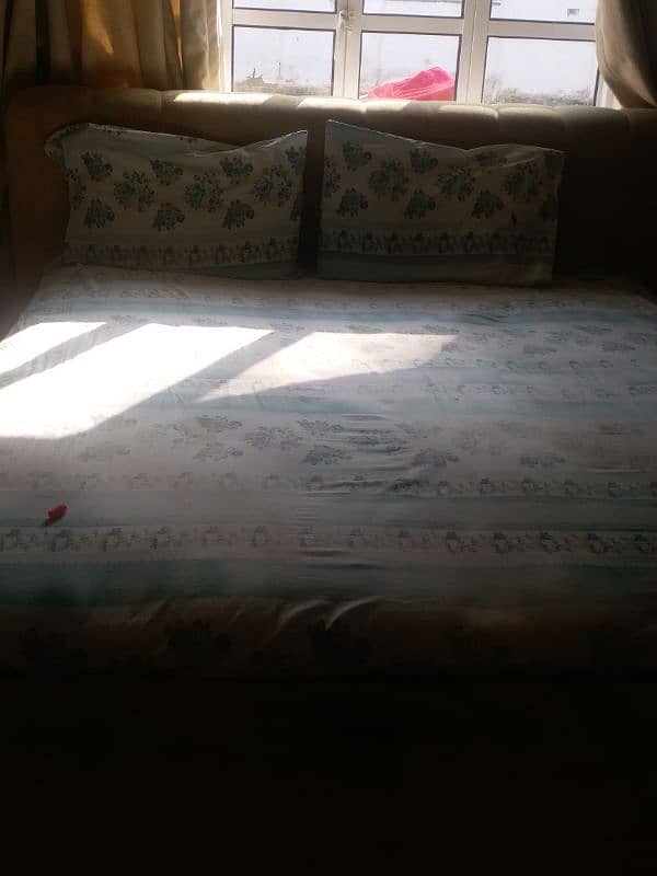 heavy and solid condition 1