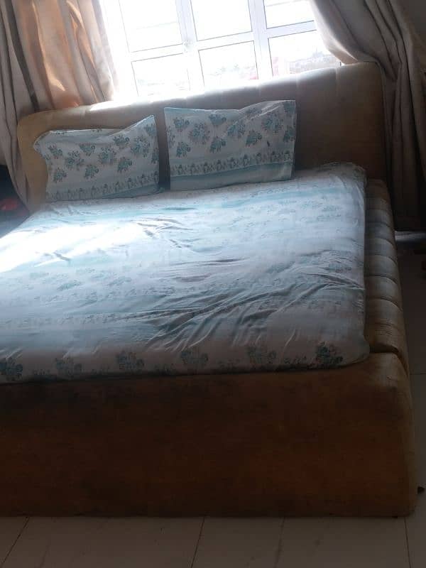 heavy and solid condition 4