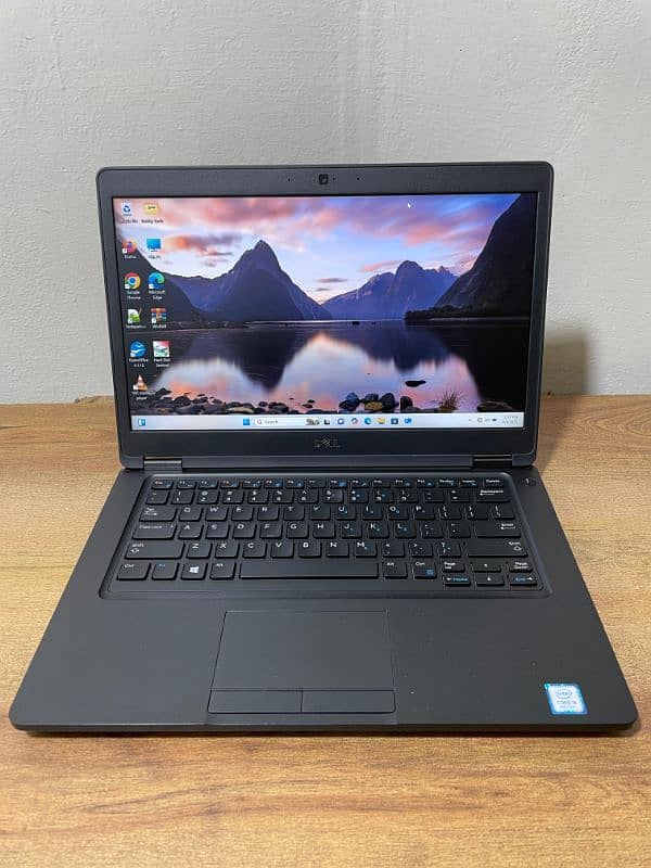 Dell Latitude 5491 0