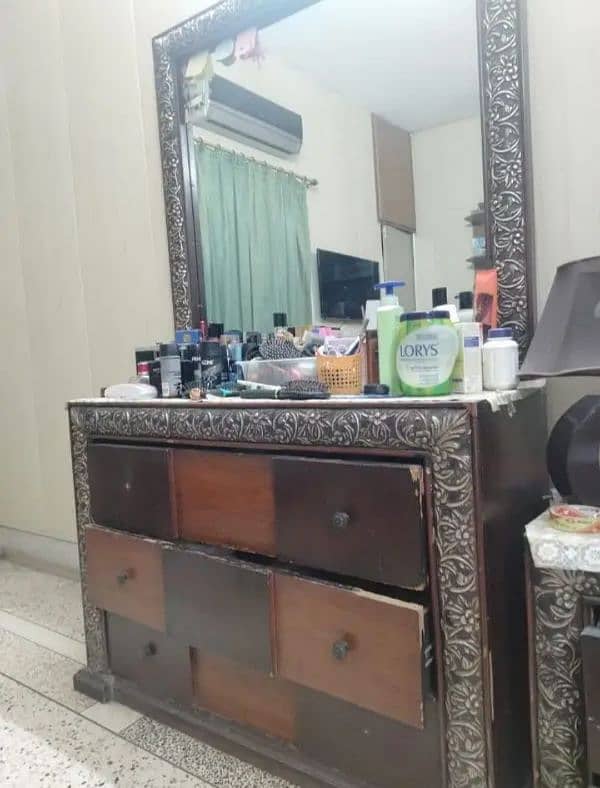 king size bed without mattress, dressing table,2 side tables for sale 7