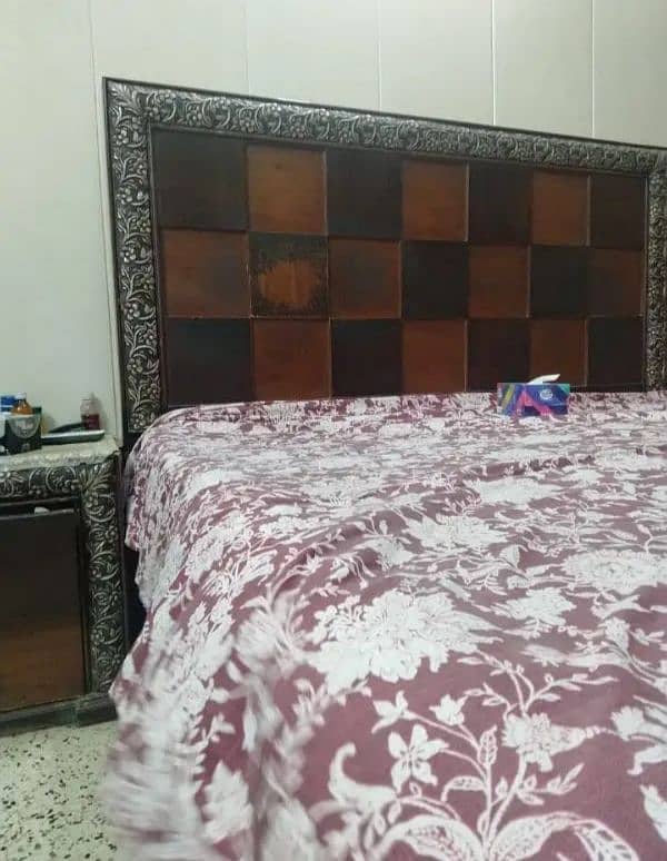 king size bed without mattress, dressing table,2 side tables for sale 8