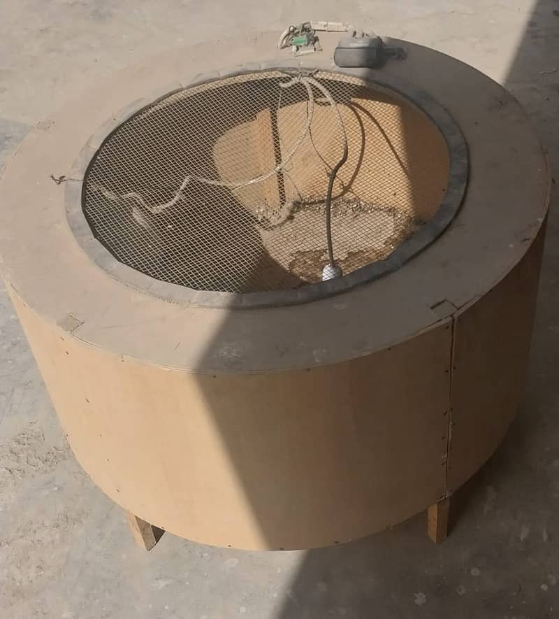 Brooder, incubator 1