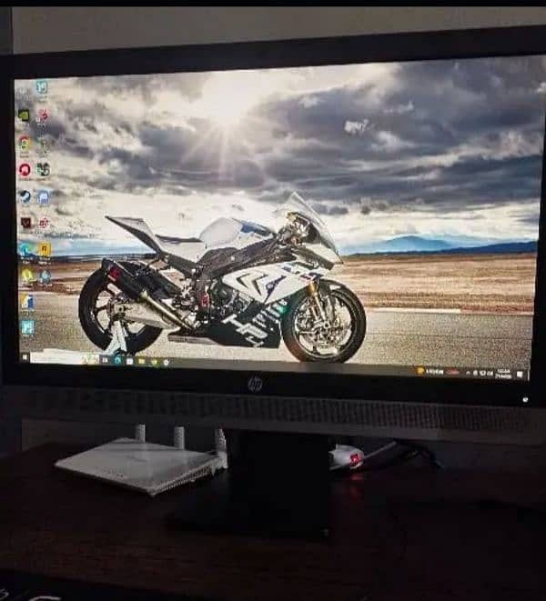 HP GAMING MONITOR 3