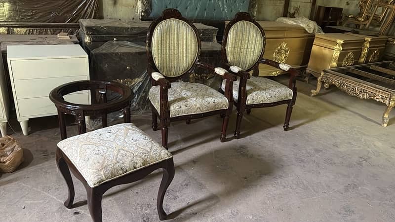 orignal tali wooden  bed set and chair and one table 3