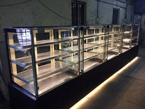 bakery display counter for sale / Sweet counter/ cake chillar 4