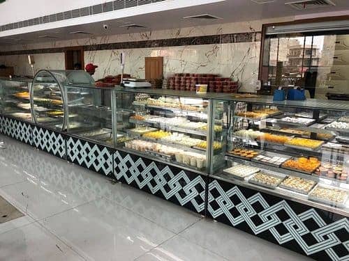 bakery display counter for sale / Sweet counter/ cake chillar 5