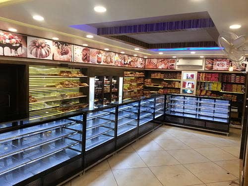 bakery display counter for sale / Sweet counter/ cake chillar 9