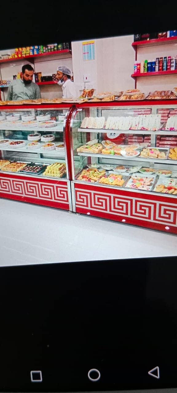bakery display counter for sale / Sweet counter/ cake chillar 12