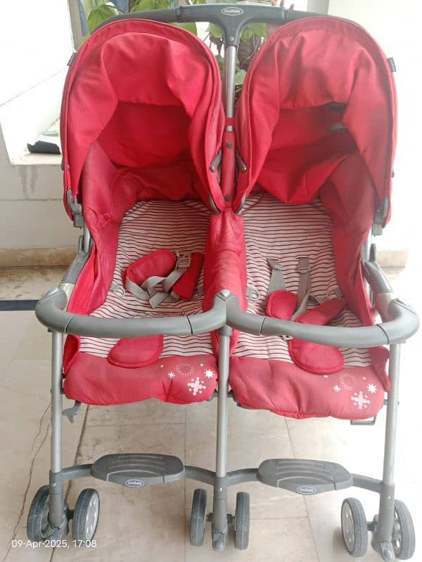Imported Double Parallel Stroller – Excellent Condition! 4