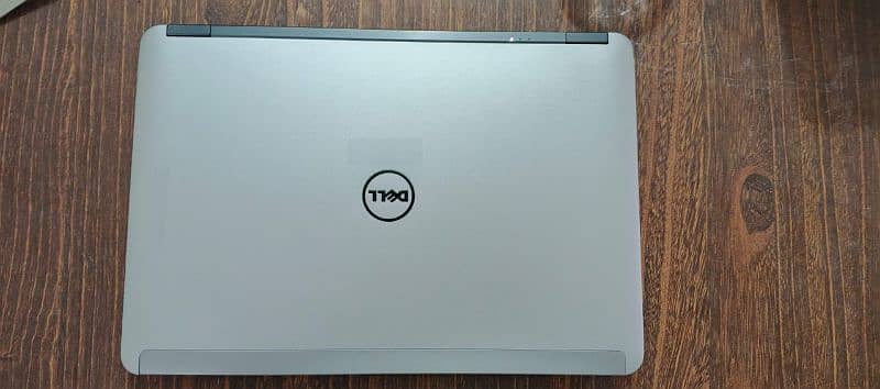 Dell latitude E6440 Laptop i7 4th generation. 1