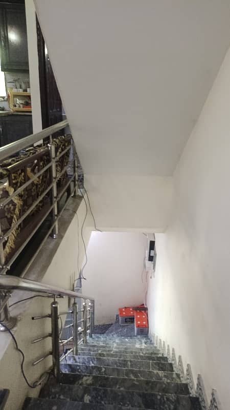 Triple Storey 2.5 Marla House In Shalimar Calony F Block Gulshan E Ravi 19