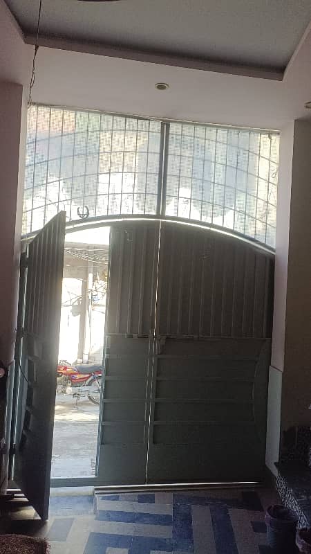 Triple Storey 2.5 Marla House In Shalimar Calony F Block Gulshan E Ravi 31