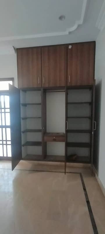 Portion For Rent in Gulshan e Iqbal block 2 17