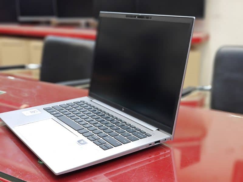 HP ZBook Firefly14 G9 Intel  i7-1260P 12th Gen| 16GB DDR5  | 512GB SSD 2
