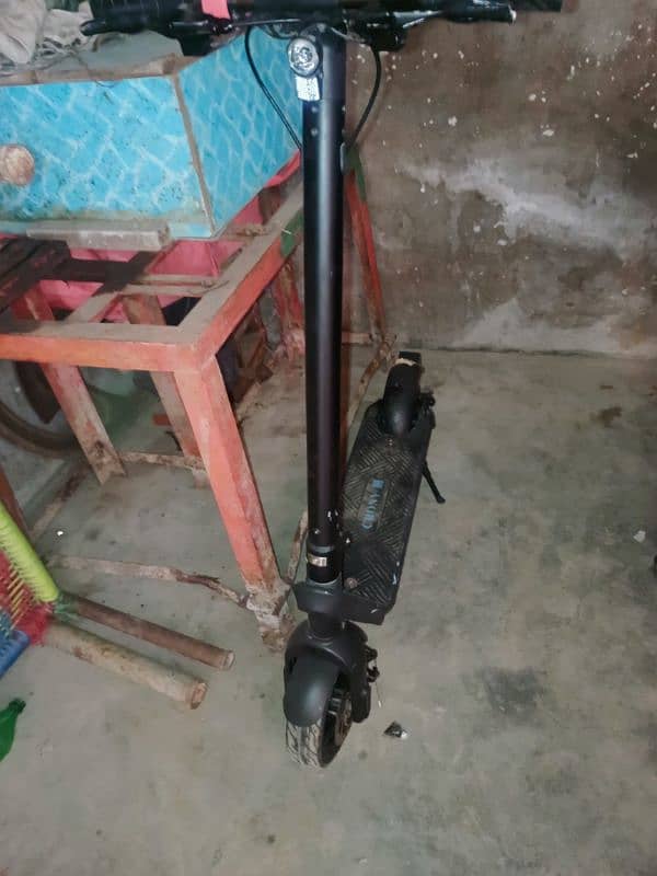 electric scooty 2