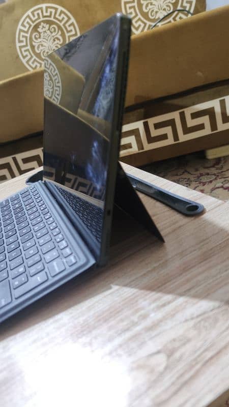 Dell latitude 5290.2 in 1 touch screen  laptop & Tablet 4