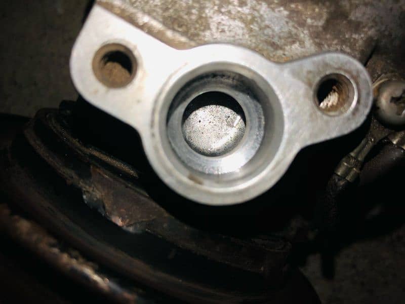terios kid ac compressor 5
