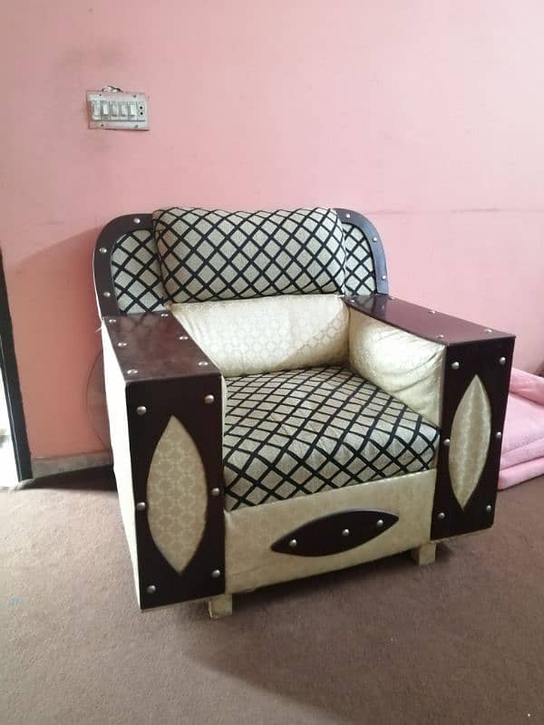 Sofa set with glass table 0