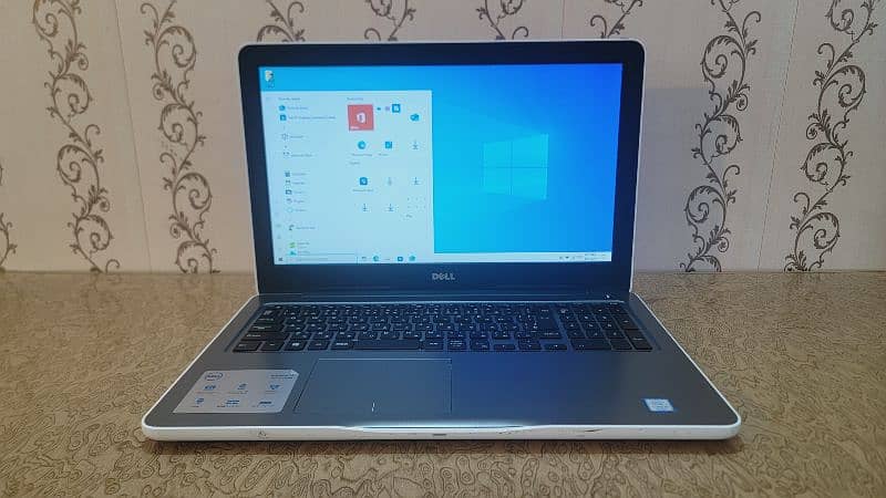 Laptop DELL i5, 7th Gen | Slim, Stylish 5