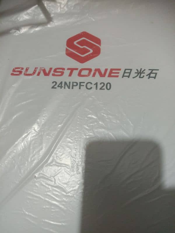 Solar inverter 3.5Kw 24 volts & Lithium batteries for sale 4