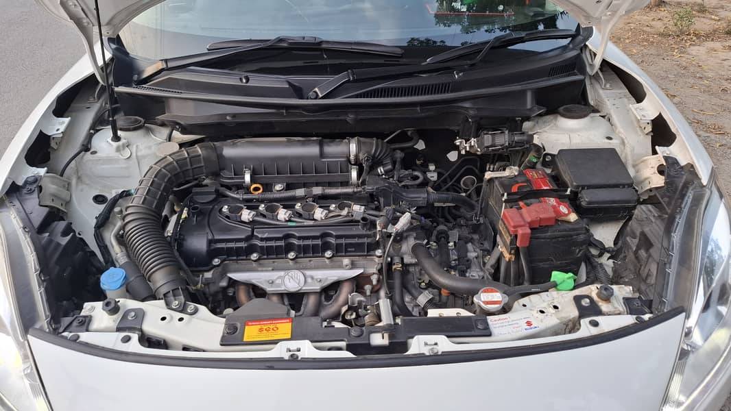 Suzuki Swift GLX CVT 2022 5