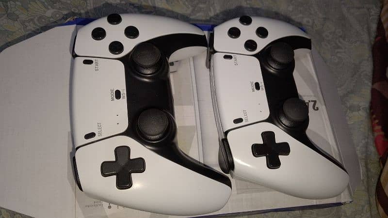 gaming stick pro with dual wireless controllers, Exchange possible. 2