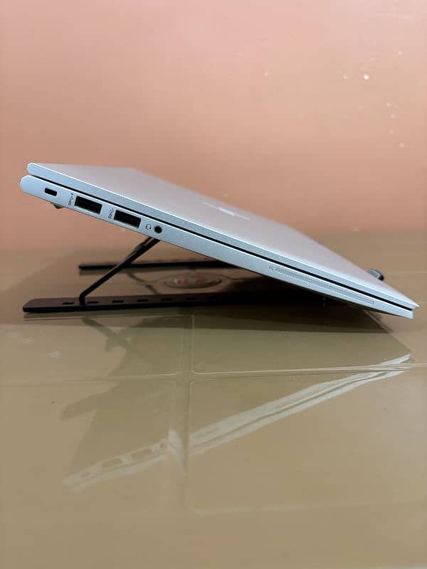 HP EliteBook | Core i7 11th Gen - 1185G7 | 32GB / 512GB 3