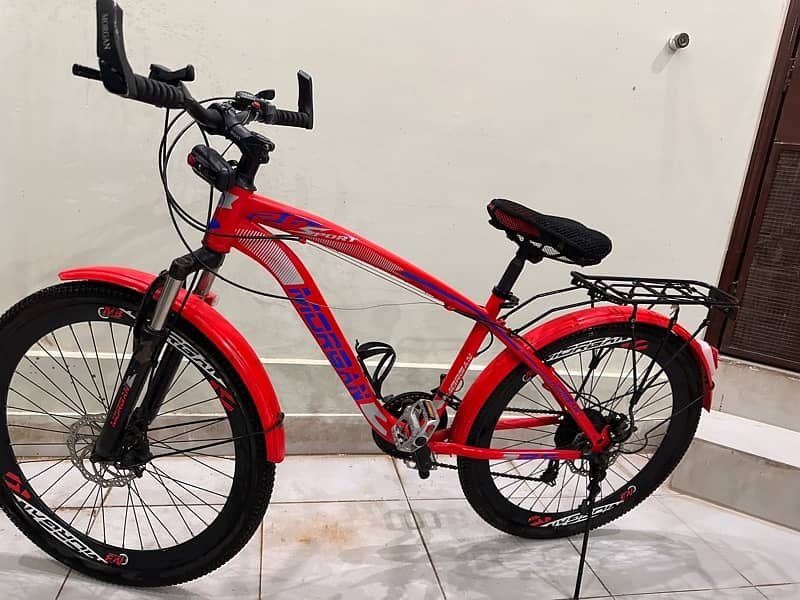 2024 bicyle (gear) with black rims 0