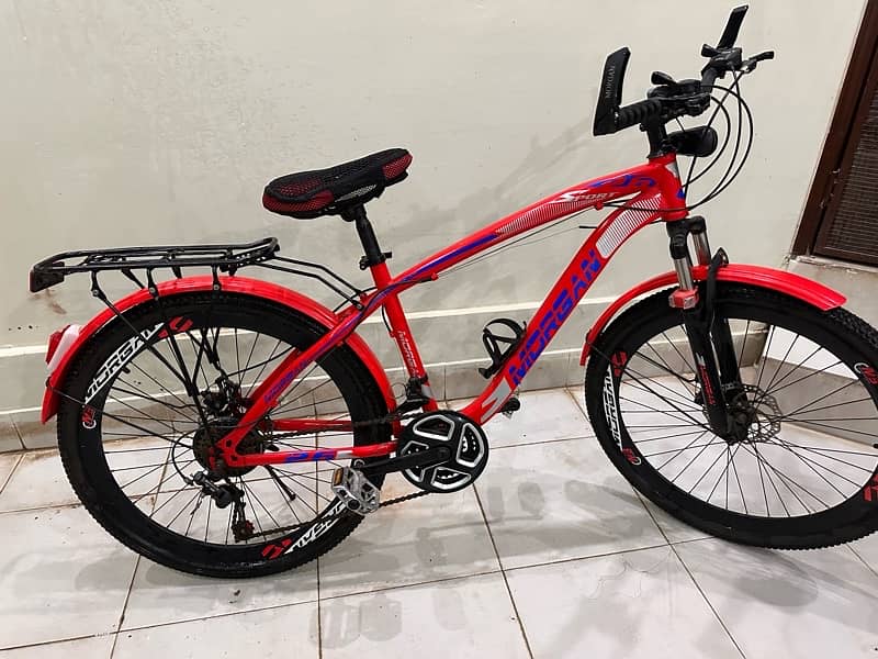 2024 bicyle (gear) with black rims 4