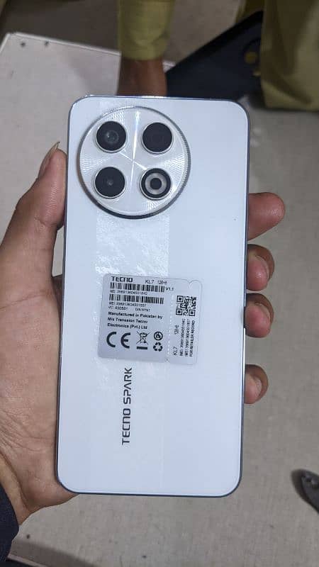 10 by 10 only 2 month used complet box 0
