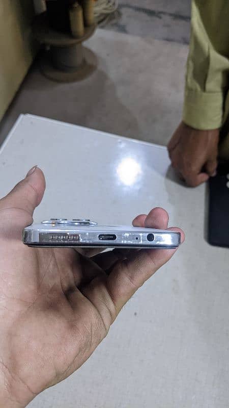 10 by 10 only 2 month used complet box 1