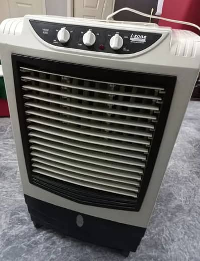 Izone Cooler for Sale. Izone 9000 Model. Best Air Through.