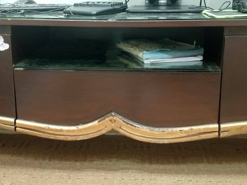 led table 1