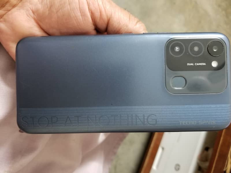 Tecno Spark 8C 3