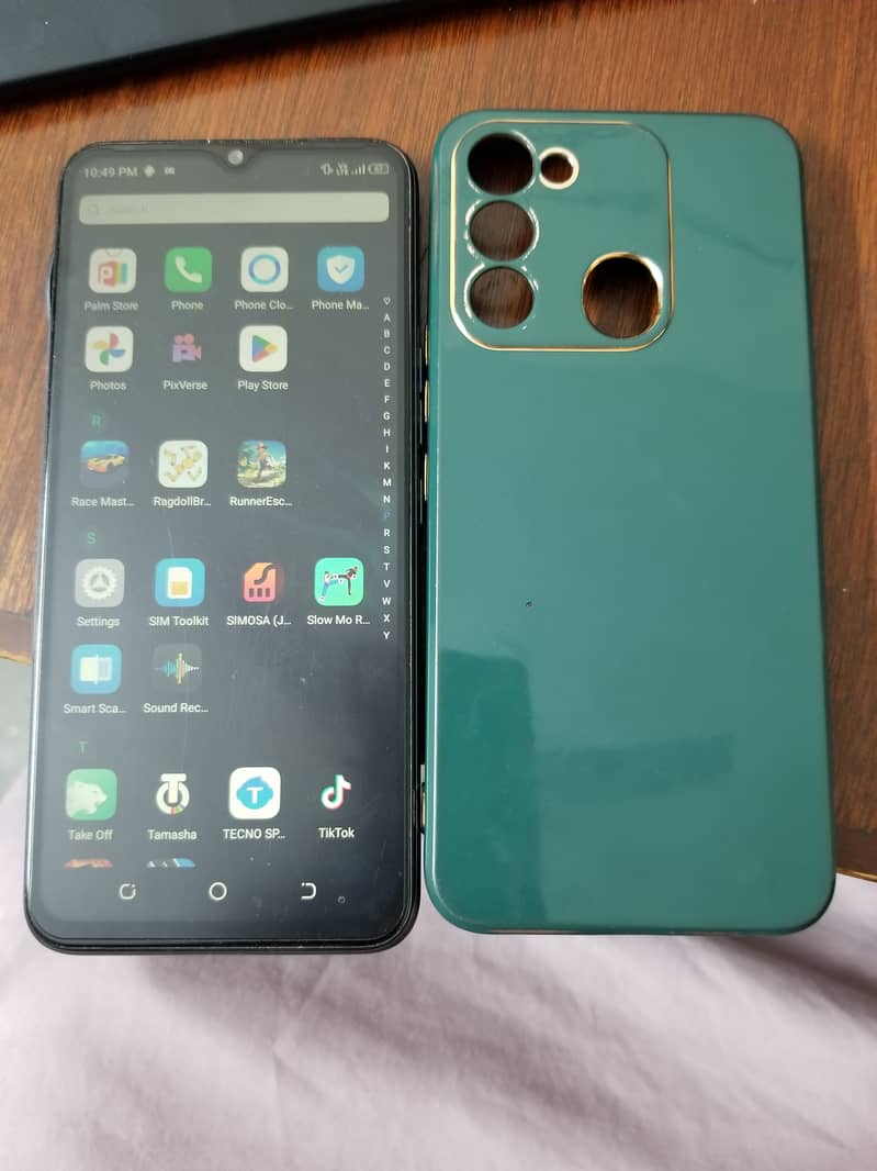 Tecno Spark 8C 6