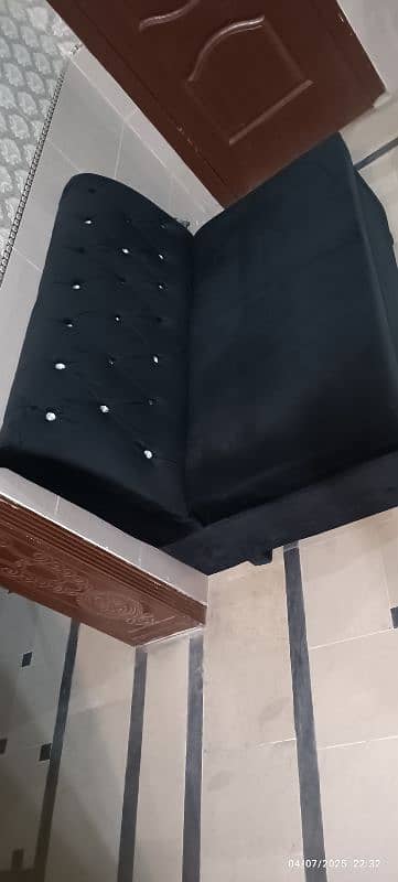 new condition 4 pice 1